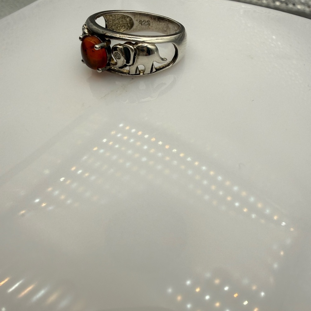 Silver stamped and signed by artisan size 6 with Amber Cabochon weight:9.16 G​ - Picture 6 of 7